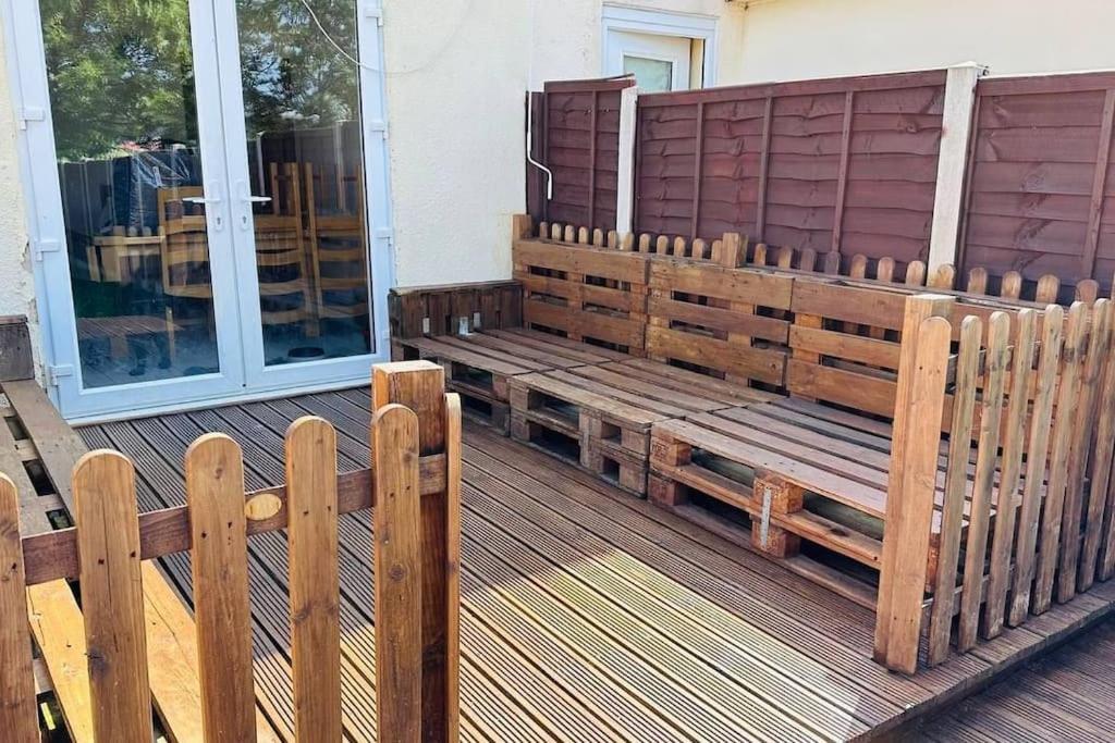 Stunning 3 Bed House Sleeps6 Villa Nottingham Eksteriør billede
