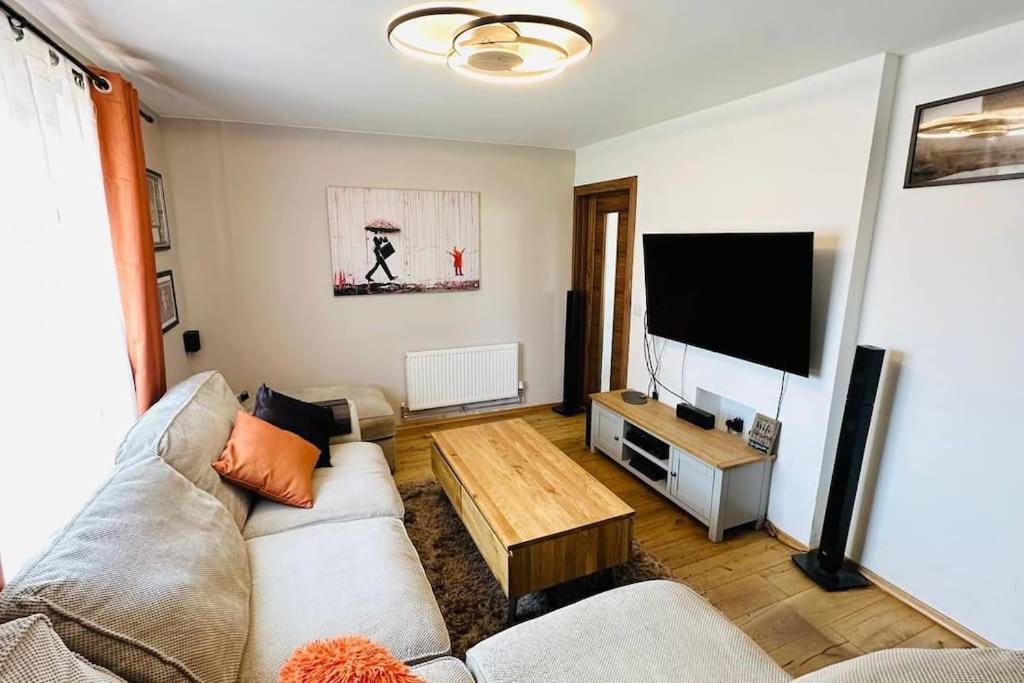 Stunning 3 Bed House Sleeps6 Villa Nottingham Eksteriør billede