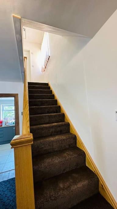 Stunning 3 Bed House Sleeps6 Villa Nottingham Eksteriør billede